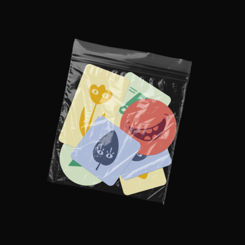 Sachets contenant les autocollants illustrées de la saison Arrière Scène, soulignant le branding et les éléments promotionnels.